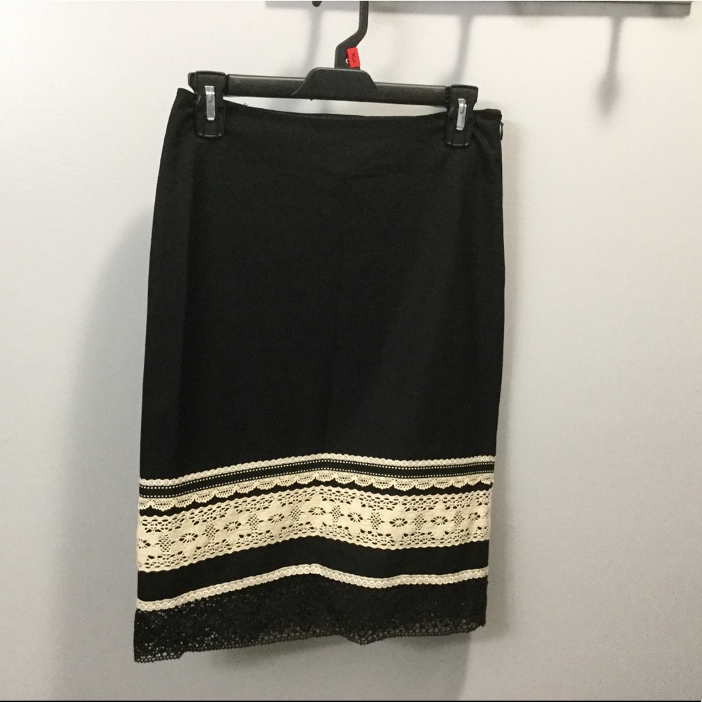Black & off white The Limited pencil skirt size 0